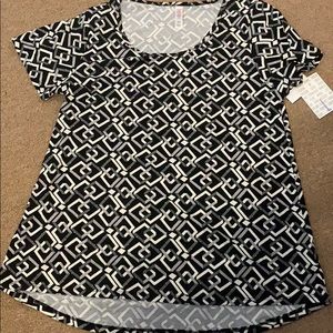 Lularoe Large Classic T